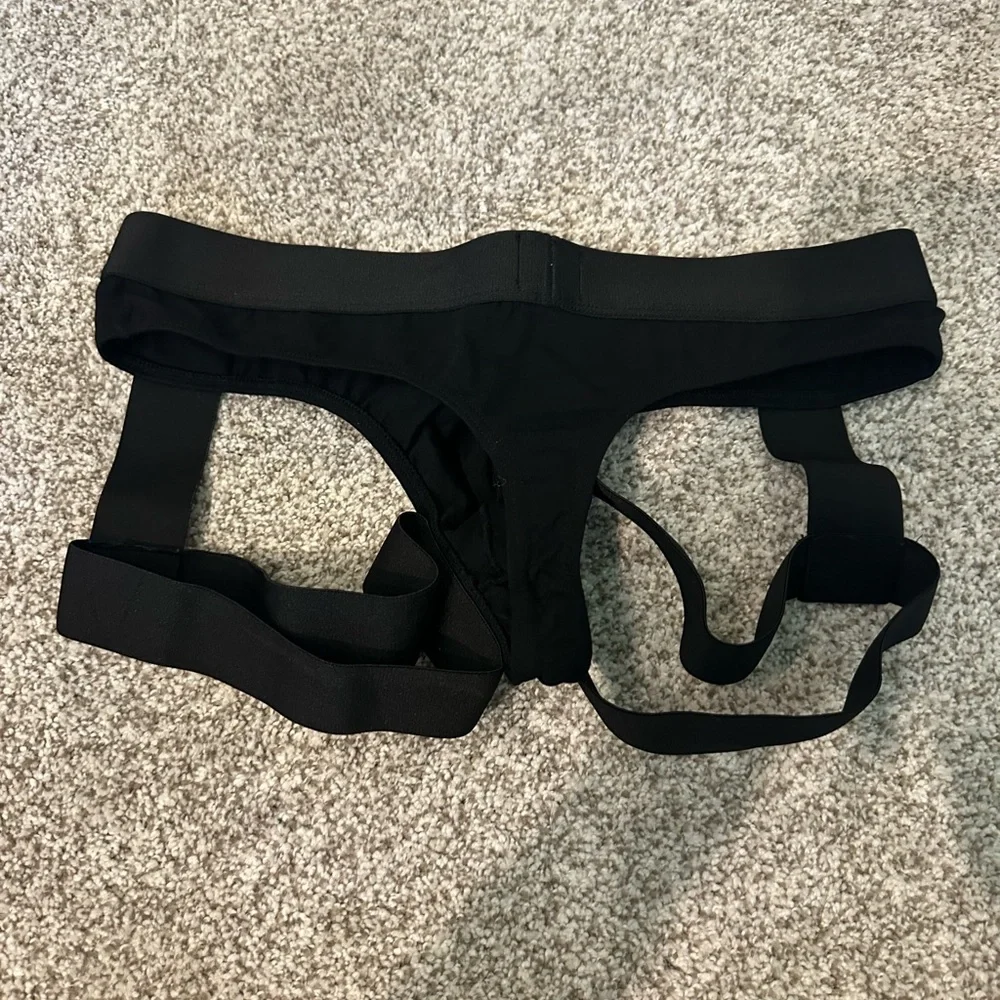 Mens Thick Strap Harness Thong - Picture 4 of 4